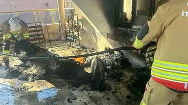 Yangın sonrası balkon görüntüsü