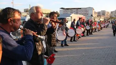 Kırıkhan’da Dünya Romanlar Günü Coşkusu: Kitap Tutkunları Bir Araya Geldi