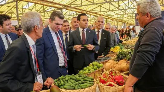 Fuar alanında sergilenen ürünler