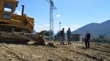 Pazar yeri inşaat aşaması