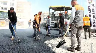 Şanlıurfa’da 25 Metrelik Yol Asfaltı Başladı: Haliliye’nin Yeni Altyapı Projesi