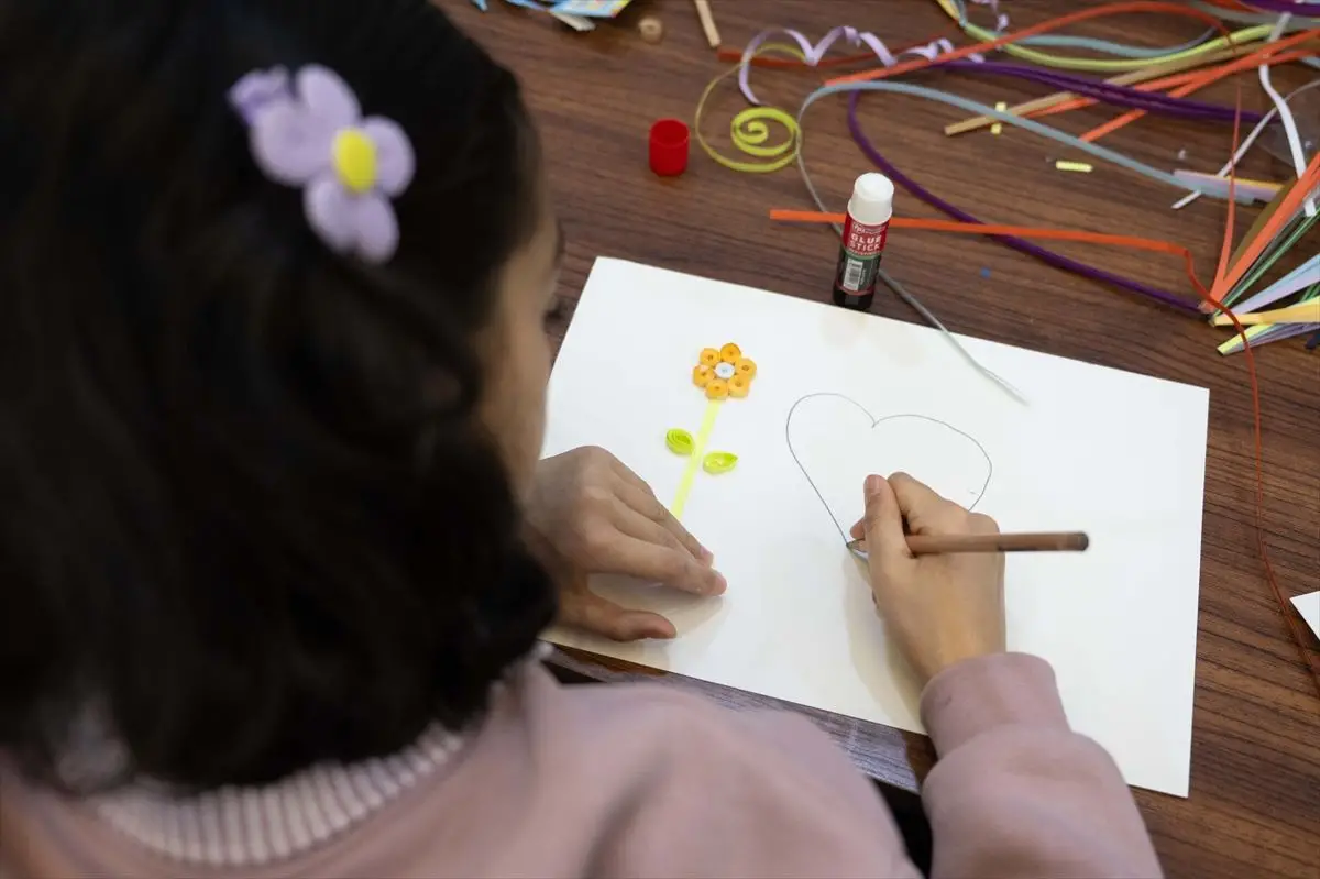 Hayata Köprü Projesiyle Koruma Altındaki Çocuklar Sanat Atölyelerinde Yaratıcı Adımlar Atıyor
