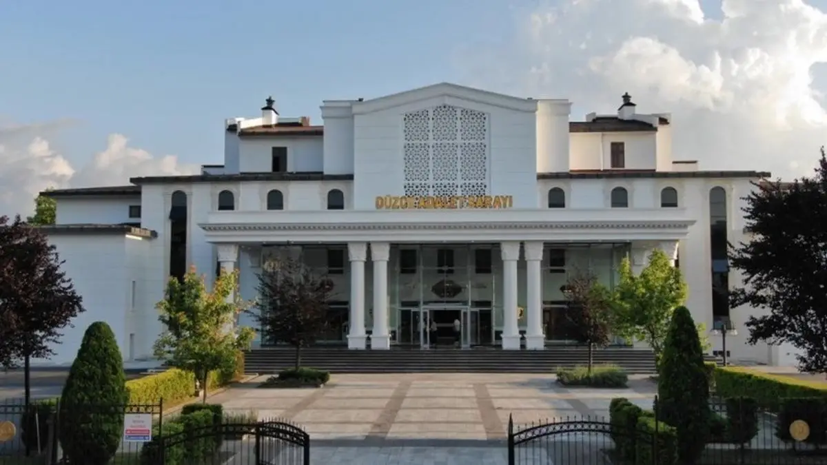 Düzce'de DEAŞ Bağlantılı Şüphelilere Yönelik Operasyonda 8 Kişi Gözaltında