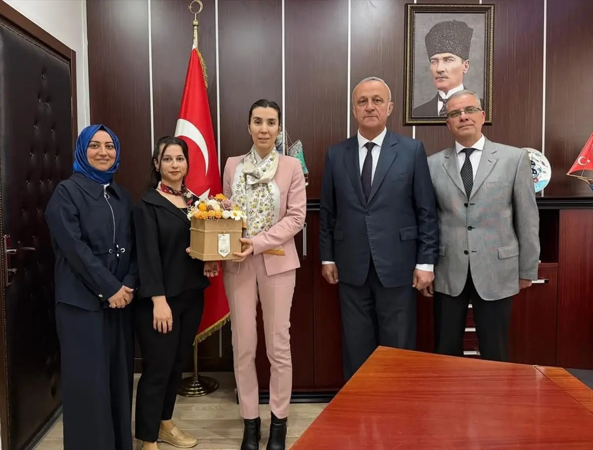 Gerze'de Kitap Okuma Alışkanlığına Destek: Kütüphane Haftası Coşkusu