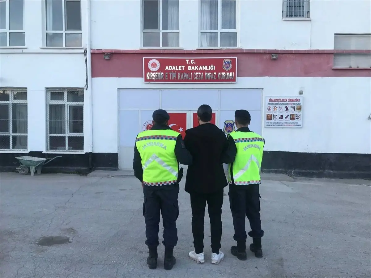 Kırşehir'de Göçmen Kaçakçılığı Operasyonu Sonuçlandı: Şüpheli Tutuklandı
