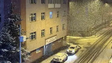 Karla kaplı Ardahan ve Tunceli