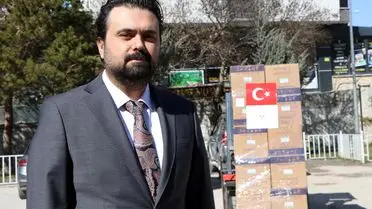 Van'dan İran'a Tıbbi Yardım Yüklü TIR'lar Yola Çıktı