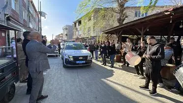 Edirne'de Polis Haftası Coşkusu: Romanlar Sahte İhbarla Sürpriz Organizasyon Düzenledi