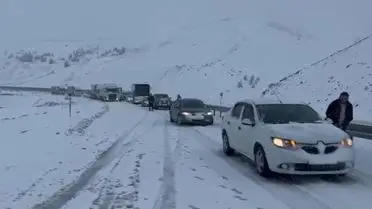 Sakaltutan Geçidi'nde karla mücadele ekipleri