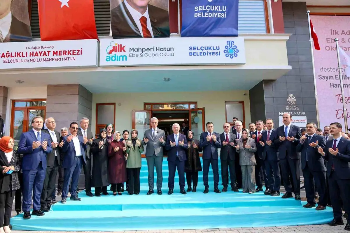 Selçuklu'da Dünya Sağlık Günü'nde Yeni Sağlık Tesisleri Açıldı