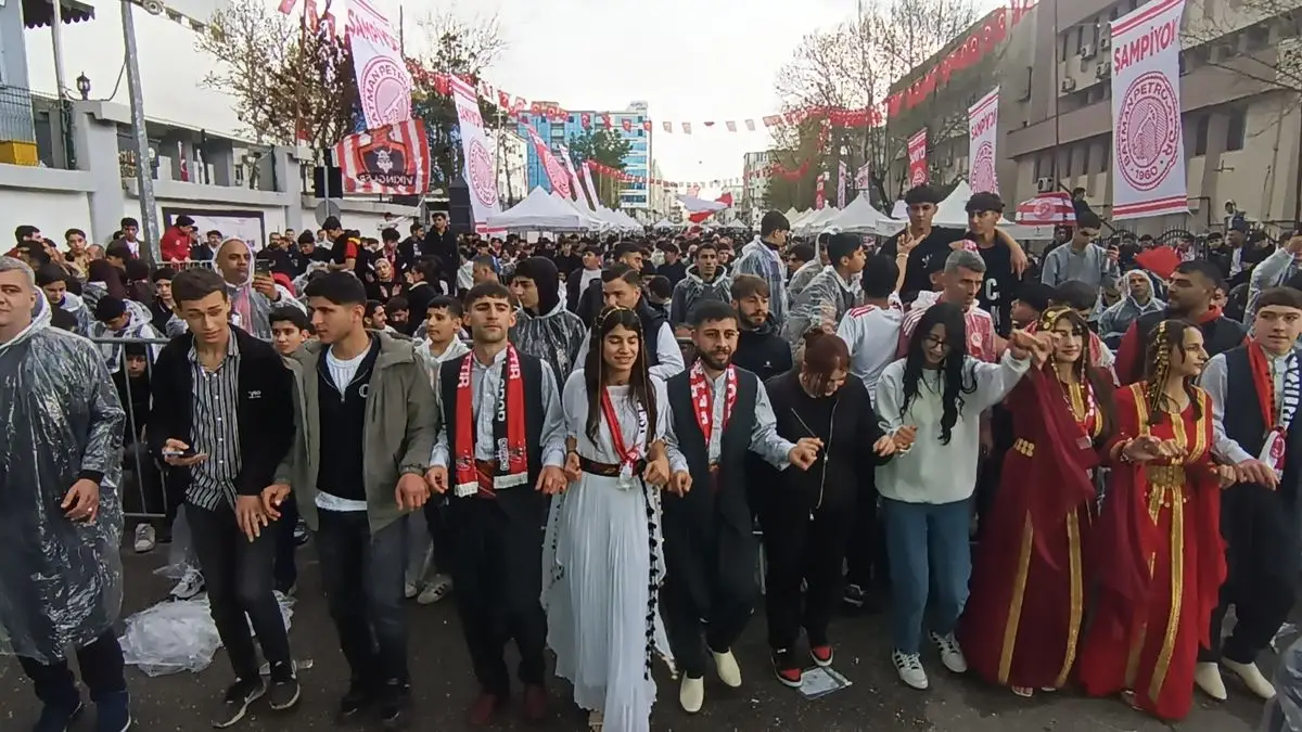 Batman Petrolspor 1. Lig'e Yükseldi: Sincan Maçı 3-2'lik Zaferle Şampiyon!