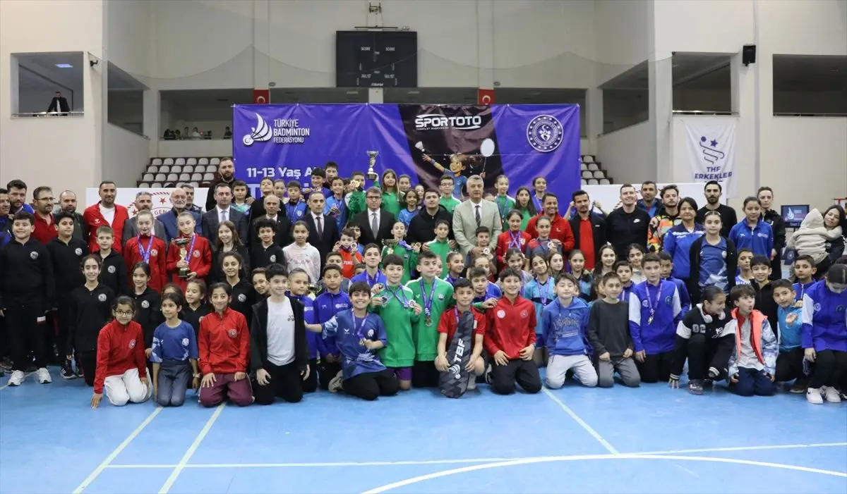 Amasya'da 11-13 Yaş Altı Badminton Türkiye Şampiyonası Tamamlandı