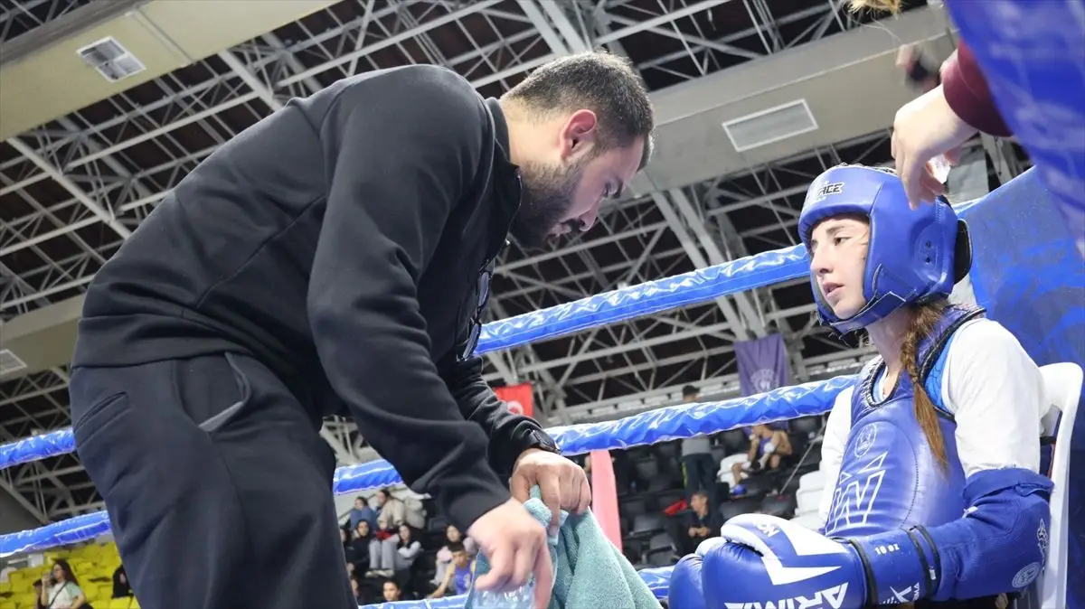 Mersin'de Muaythai Şampiyonası: İlk Günün Öne Çıkanları ve Kazananlar