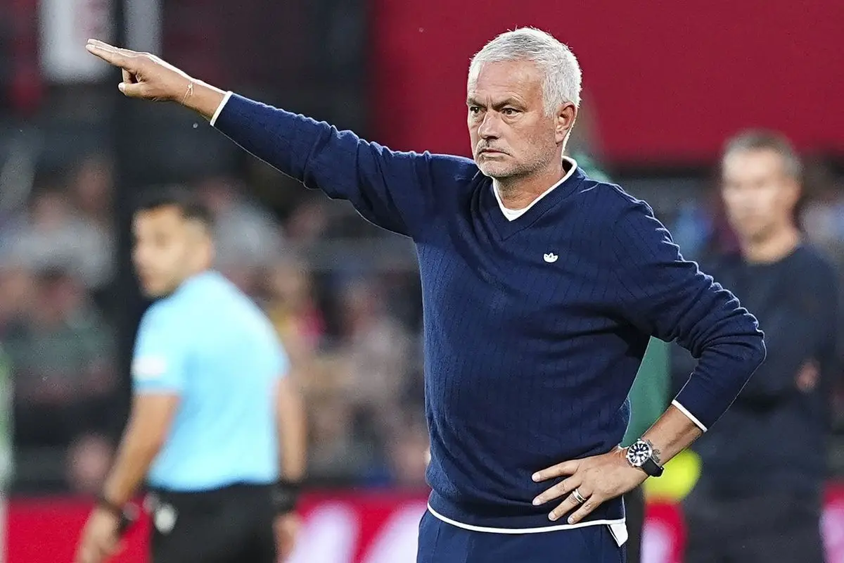 Benfica, Mourinho'nun Yeni Sezon Planını Resmi Olarak Açıklıyor