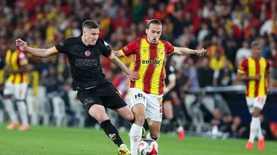 Galatasaray, Göztepe'yi İlk Yarıda 2-0'lık Avantajla Geçti