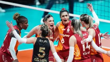 Galatasaray Kadın Voleybol Takımı Avrupa Şampiyonluğunu Kutladı