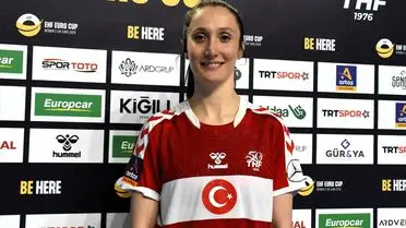 A Milli Kadın Hentbol Takımı, Macaristan Karşısında 42-23 Skorla Yenildi