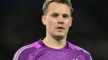 Manuel Neuer 9 kurtarış