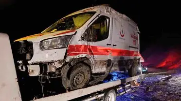 Muş'ta Ambulans Kazası: 5 Kişi Yaralandı