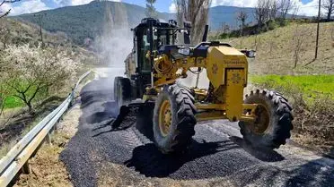 Aydın Büyükşehir Belediyesi’nden İlçelerde Devam Eden Yol Yenileme Projeleri