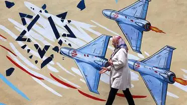 İran’da Sertlik Yanlılarının Ateşkeşi Eleştirmesi ve Boğaz Kapatma Talebi