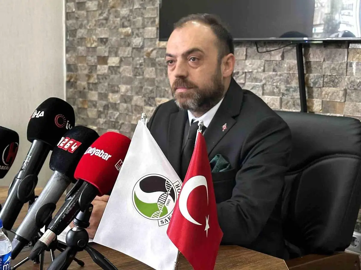 Sakaryaspor'un 324 Milyon Liralık Borç Yükü: Başkan Enes Zengin'in Açıklamaları