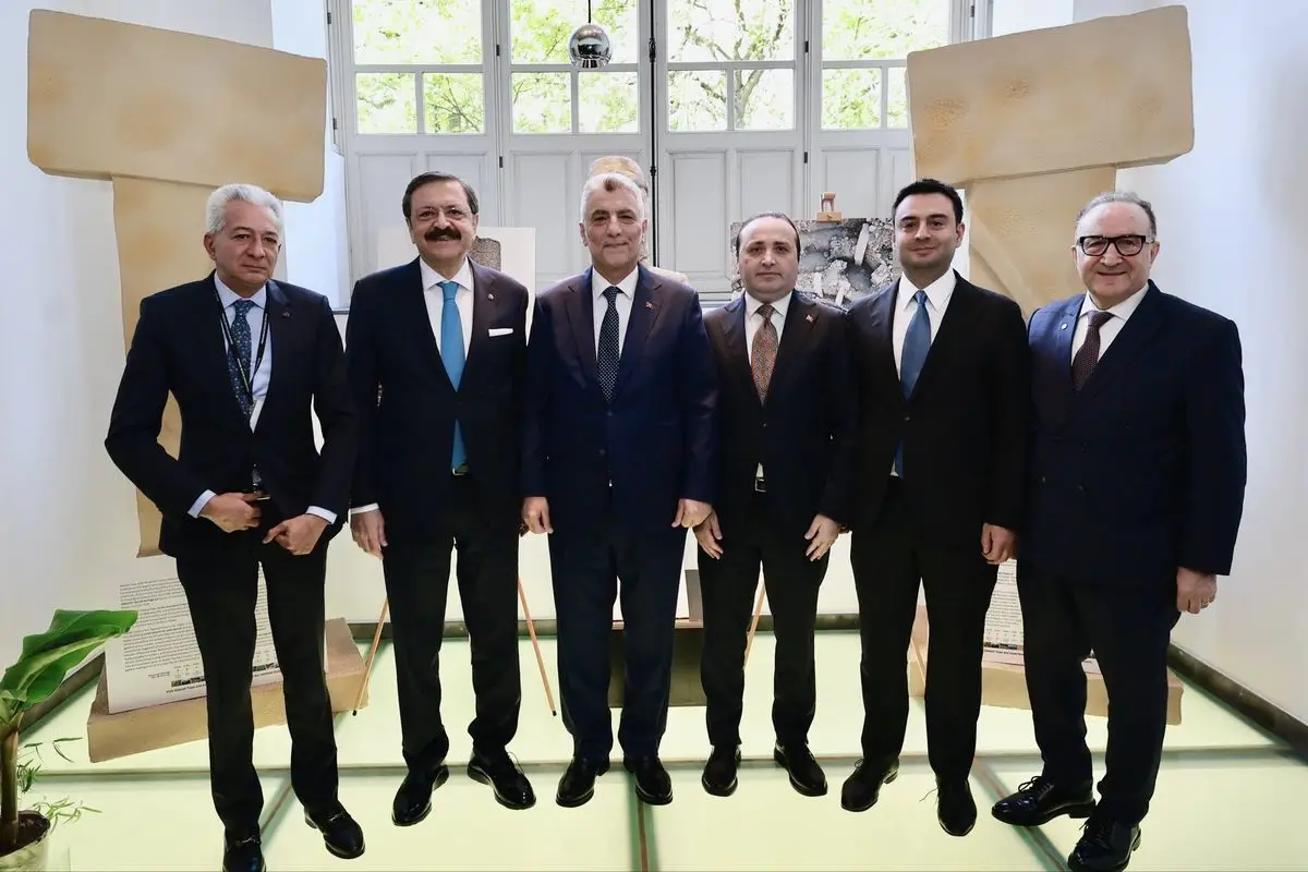 Ticaret Bakanı Ömer Bolat, Brüksel’de Küresel Ticaret Zorluklarını Değerlendirdi