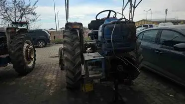 Erciş’te Traktör Bakım Dönemi Yoğunlaşarak Devam Ediyor