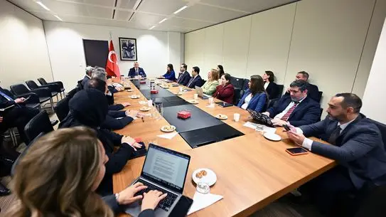 Ticaret Bakanı Bolat, Brüksel'de Türkiye'nin Küresel Ağırlığını Vurguladı