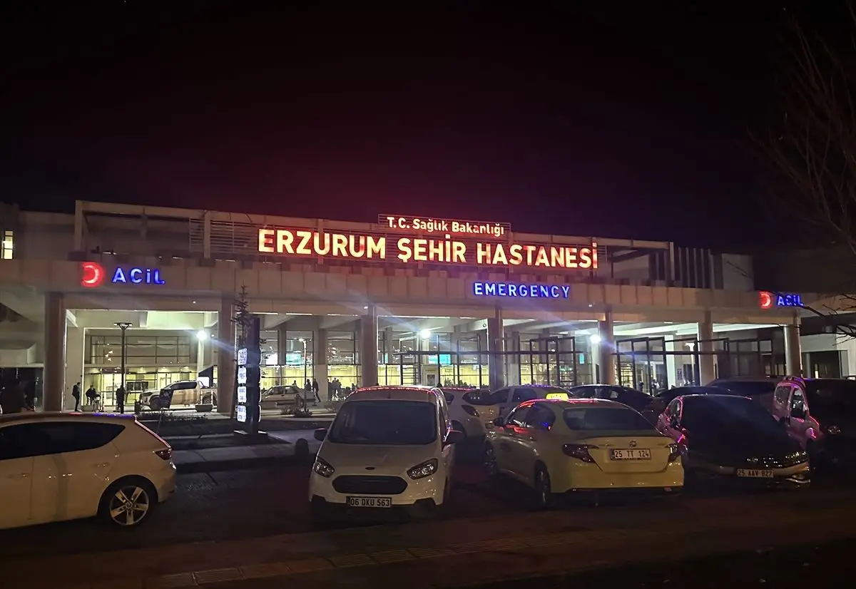 Erzurum’da 10 Yaşındaki Çocuk Trafik Kazasında Hayatını Kaybetti