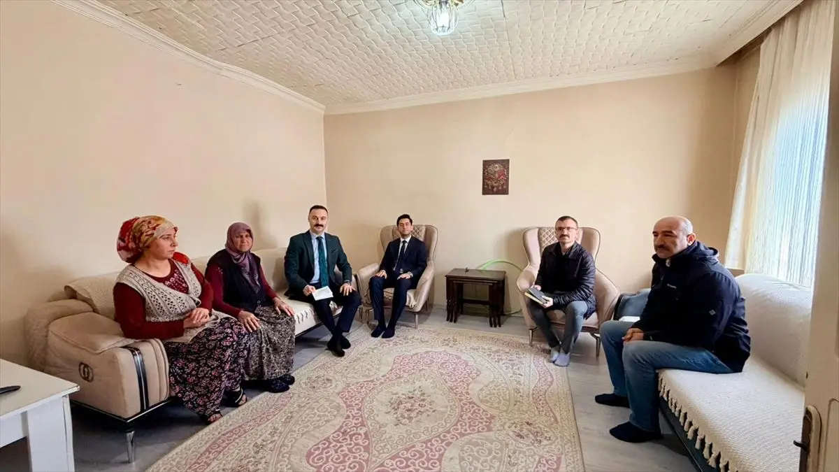 Kaymakam Ayvat'ın kırsal mahalle ziyareti