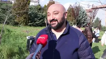 Barış Manço’yu Anma Etkinliği: Zeytin Fidanları TOKİ Kayaşehir Anadolu Lisesi’nde Yeşeriyor