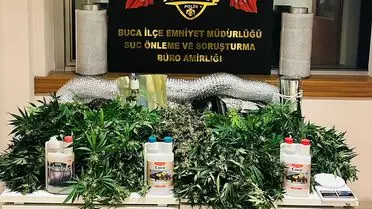 İzmir Buca’da Evde Uyuşturucu Üretimi: İki Yabancı Şüpheli Gözaltında