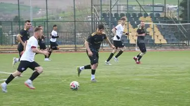 Tekirdağ’da Polis ve Roman Vatandaşları Dostluk Maçı Düzenlendi