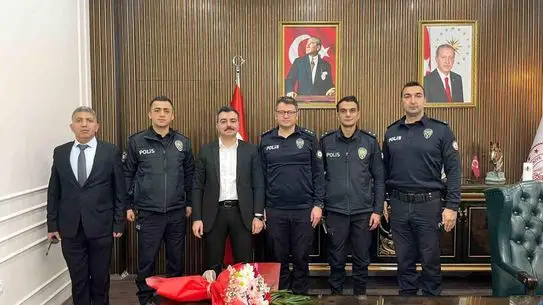 Diyarbakır’da Polis Haftası Coşkusu: Dicle İlçe Emniyet Amiri ve Kaymakam Bir Arada