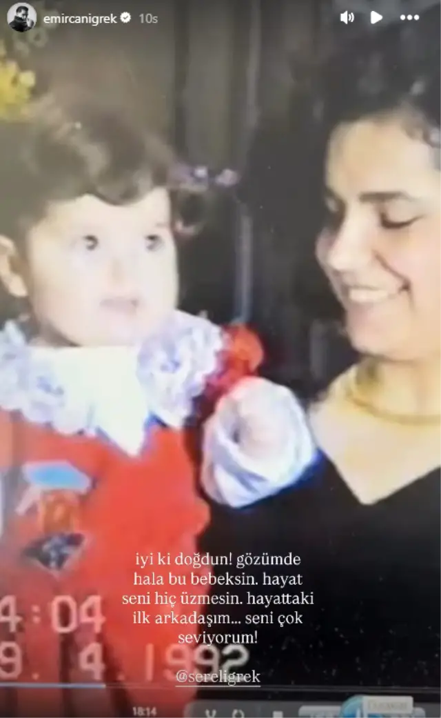 Kardeşinin doğum günü kutlamasından bir kare