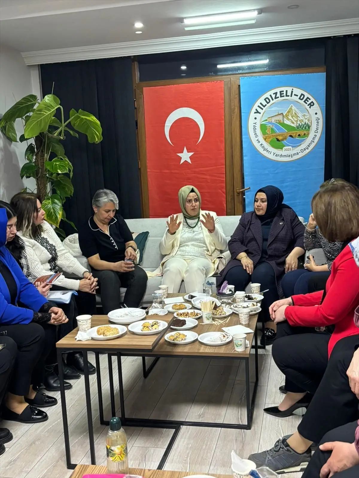 Yıldızeli Derneği Kadın Temsilcileriyle Güçlü Bir İşbirliği Etkinliği Düzenledi
