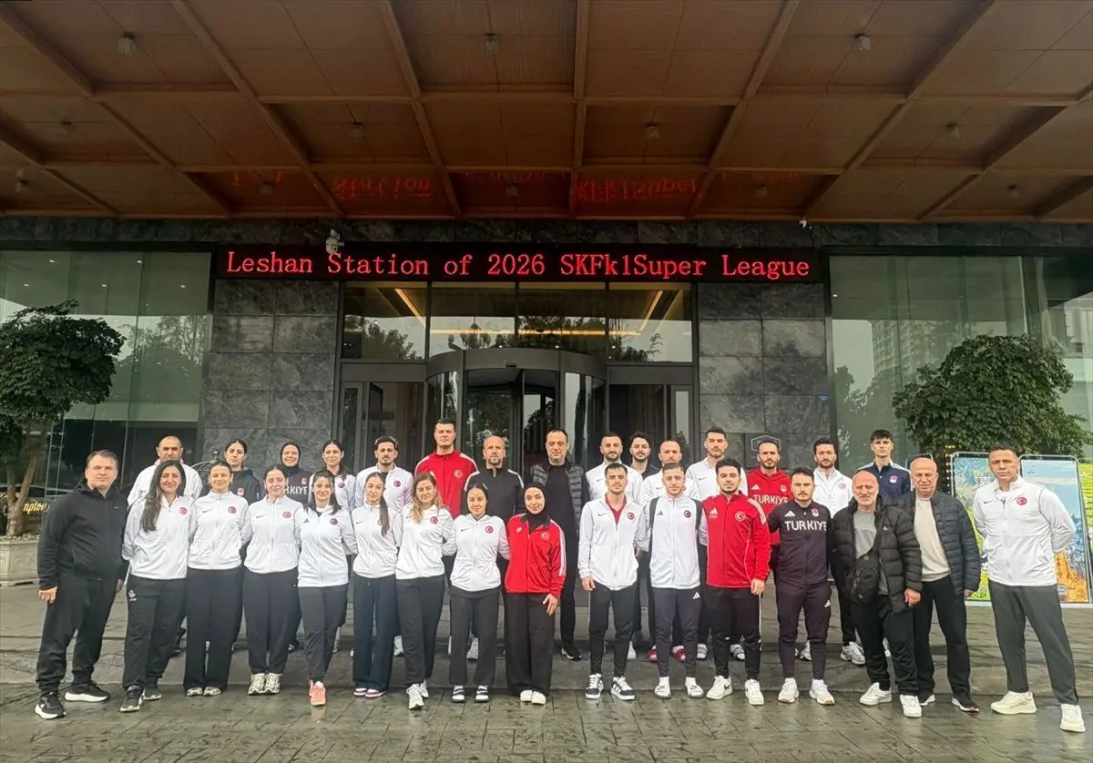 Karate 1 Premier Lig Çin kapak fotoğrafı