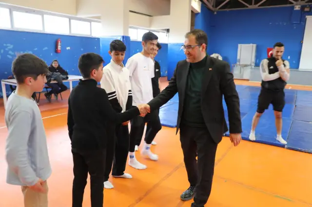 Diyadin spor kompleksi