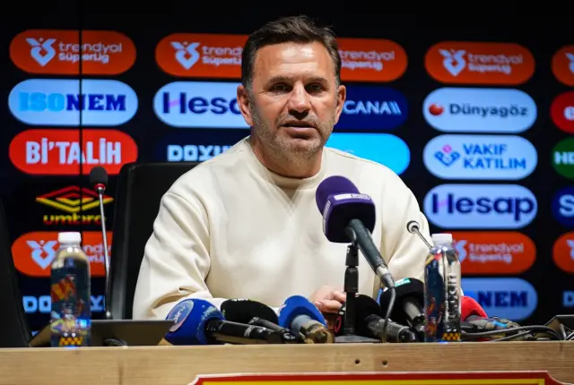 Victor Osimhen antrenmanda