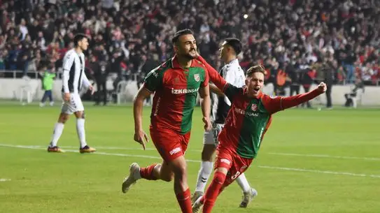 Karşıyaka’nın Gol Makinesi Ömer Faruk Sezgin, 13 Golle Şampiyonluk Yolunda