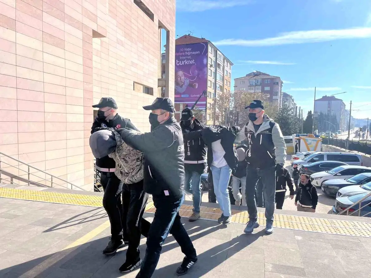 Eskişehir uyuşturucu operasyonu kapak fotoğrafı