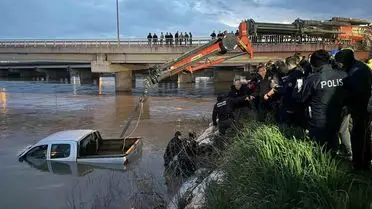 Bursa’nın Karacabey İlçesinde Dereye Kapılan Araçta Sürücü Hayatını Kaybetti