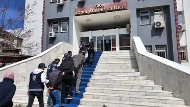 İğdır’da Sahte Belgelerle Yüzleşen Göçmen Kaçakçılığı Operasyonu