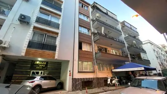 Aydın’da 5 Katlı Apartmanda Temizlikçi Düşüşte Hayatını Kaybetti