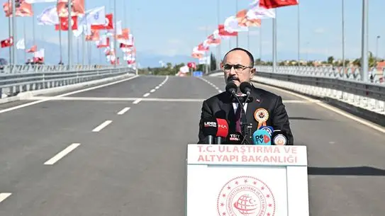 Antalya’da Yeni Kavşak Açıldı: Trafik Akışı Hızlandı