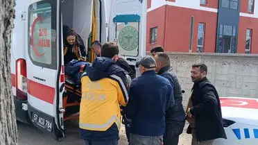 Sinop'ta İnşaat Çalışanı 3 Metre Yüksekten Düşerek Yaralandı