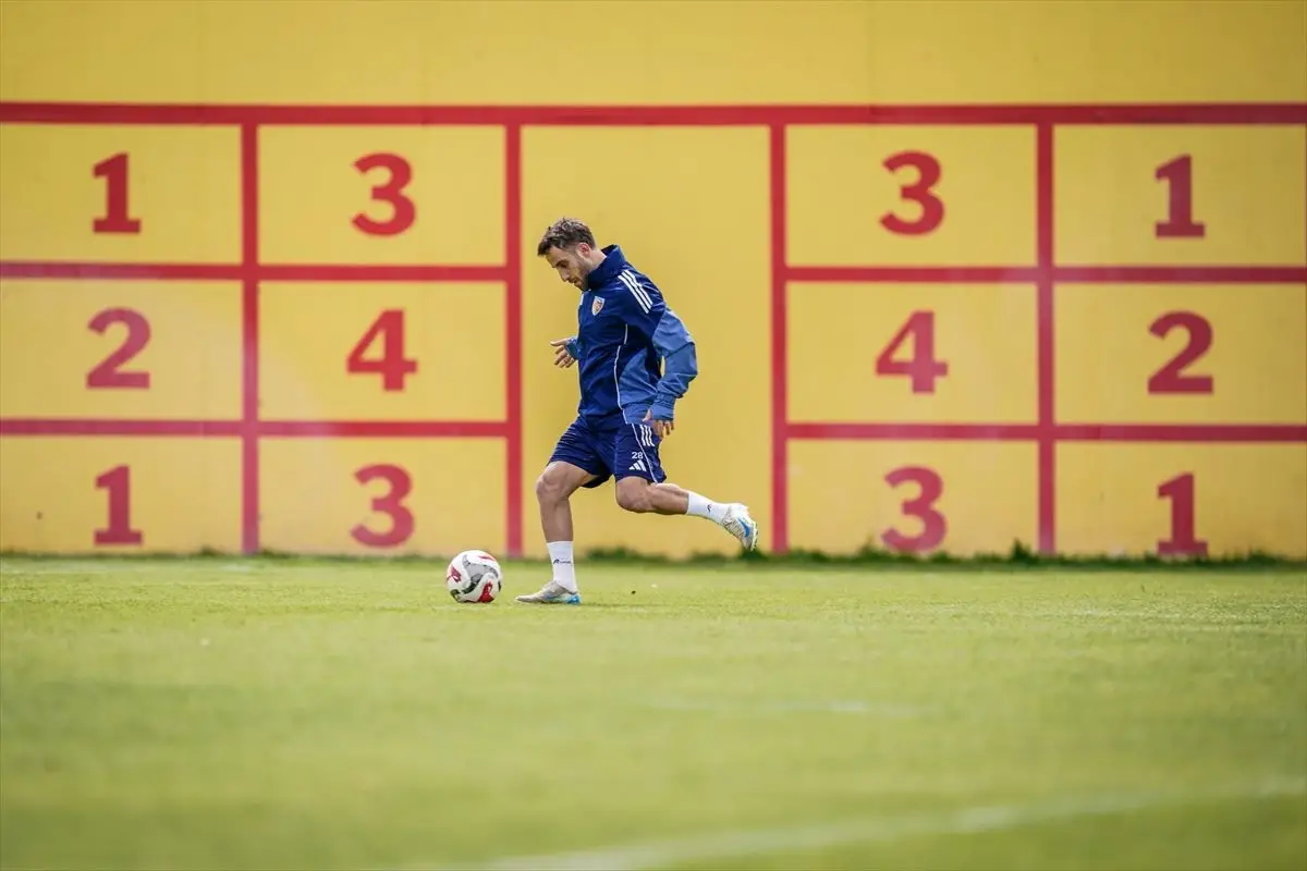 Kayserispor, Fenerbahçe Maçına Tam Donanımlı Çıktı