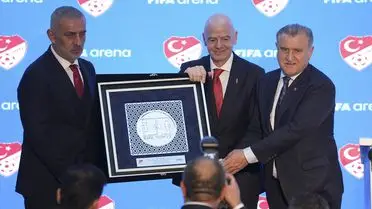 FIFA Arena Projesi Türkiye'de Hayata Geçti: Gençlik ve Spor Bakanı Bak'tan Açılış
