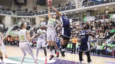 Merkezefendi Belediyespor, Galatasaray'ı Pamukkale'de Konuk Ediyor